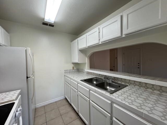 Building Photo - 412 Shiloh Dr