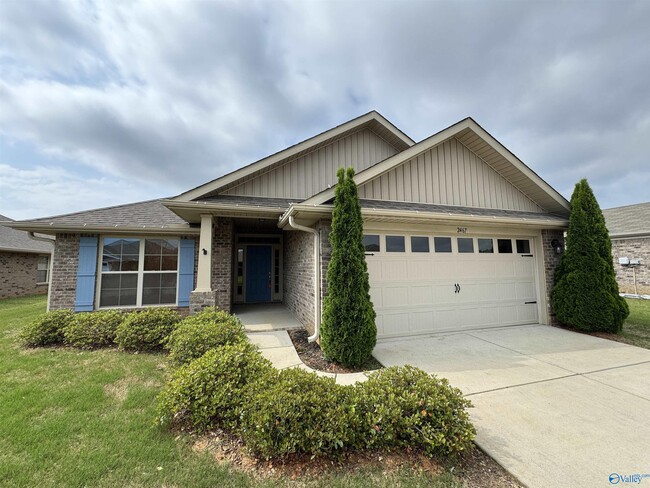 Primary Photo - 2467 Bell Manor Dr SW