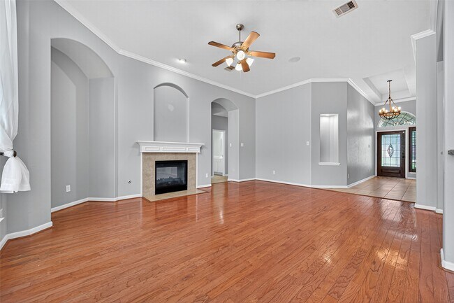 Building Photo - 27210 Sable Oaks Ln