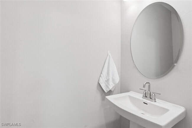 Building Photo - 11964 Molto Dr