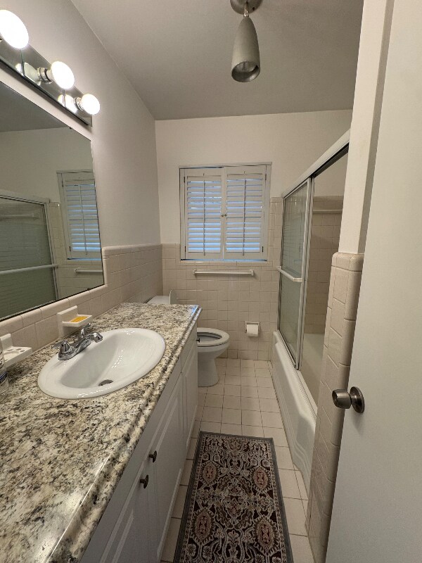 Building Photo - 5290 38th Way S