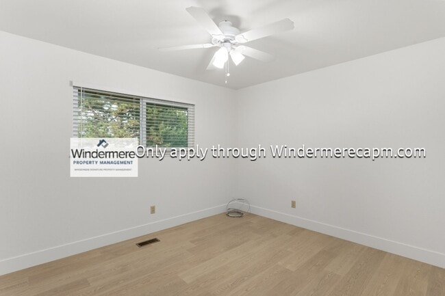 Building Photo - Fabulous Fair Oaks Home Available Now!