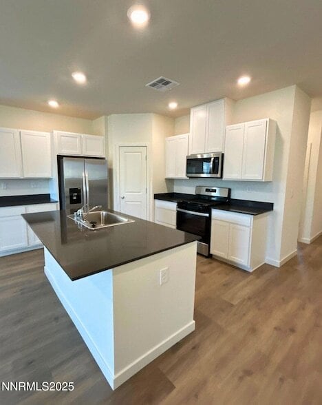 Building Photo - 7748 Blue Gulch Rd