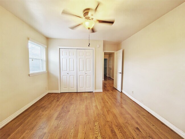 Building Photo - 5118 Lymbar Dr