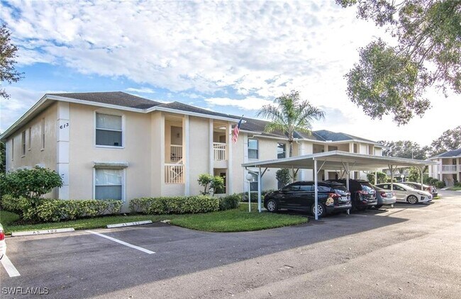 Building Photo - 613 Squire Cir