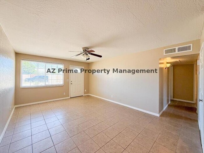 Building Photo - 7101 N 36th Ave