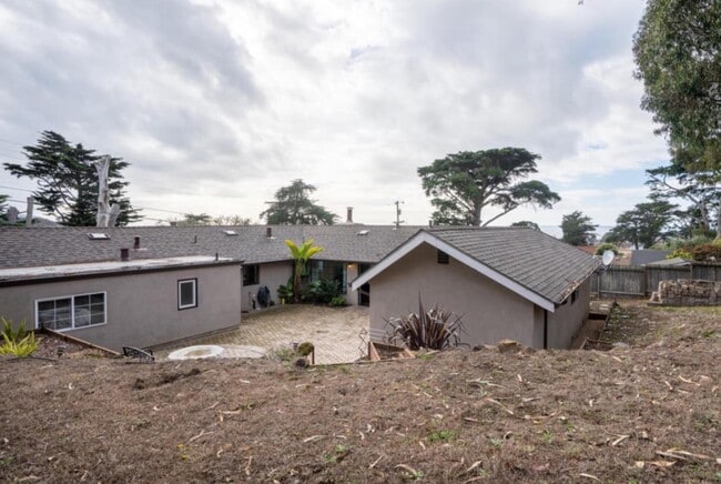 Building Photo - 363 Bancroft Way