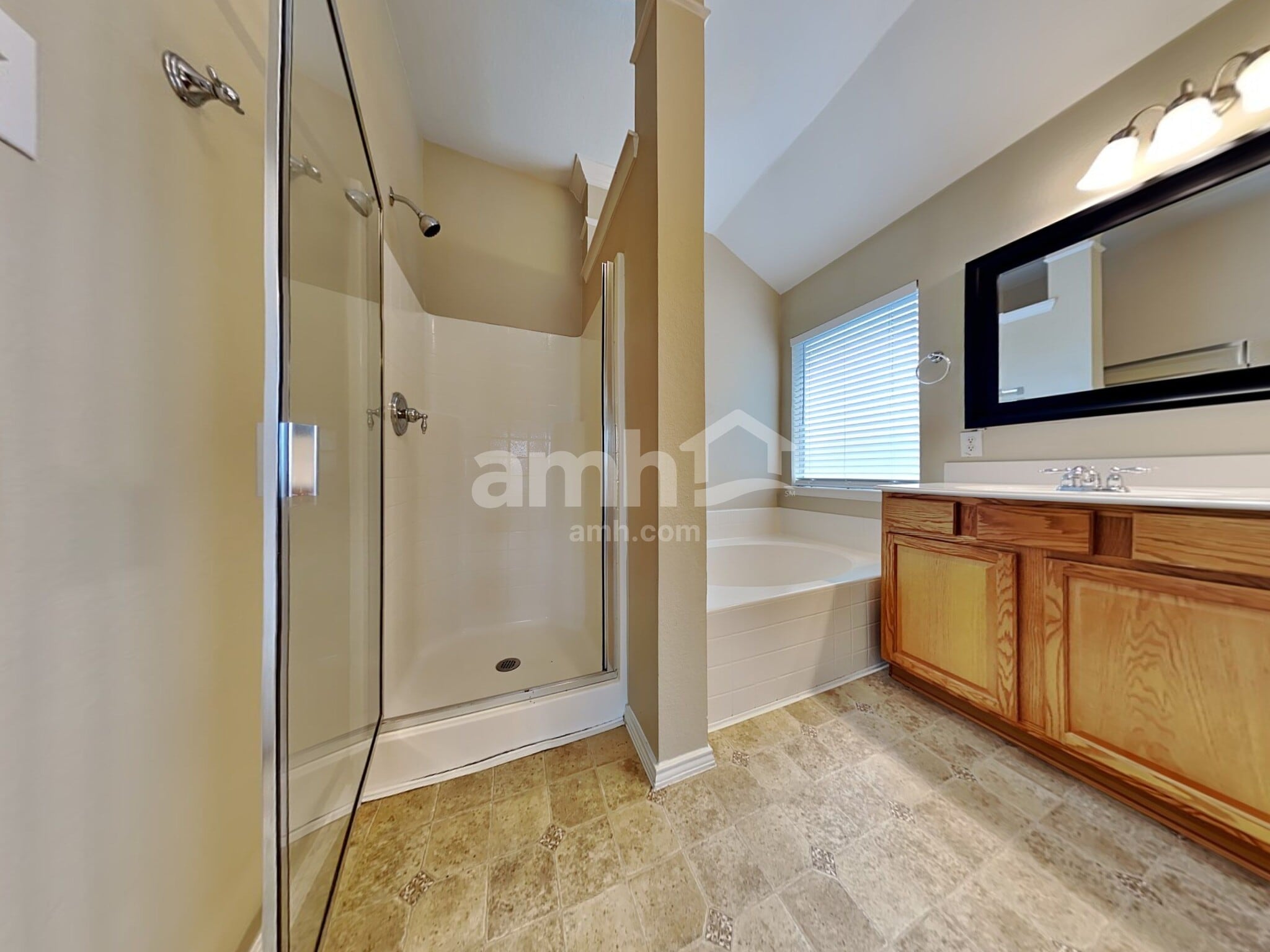 Building Photo - 324 Bayberry Dr