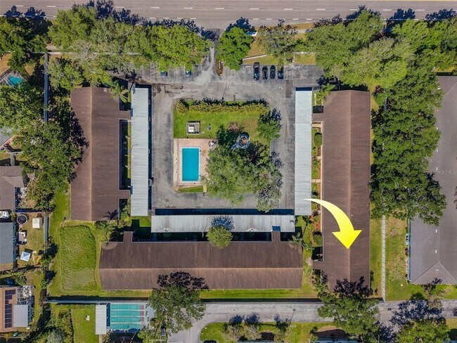 Building Photo - 9881 113th St N