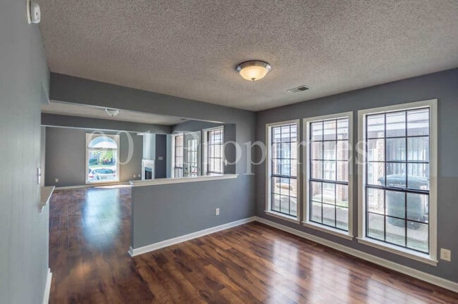 Building Photo - 1632 Beaver Trail Dr