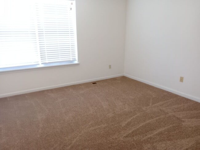 Building Photo - 3500-3502 Delmar Ct.