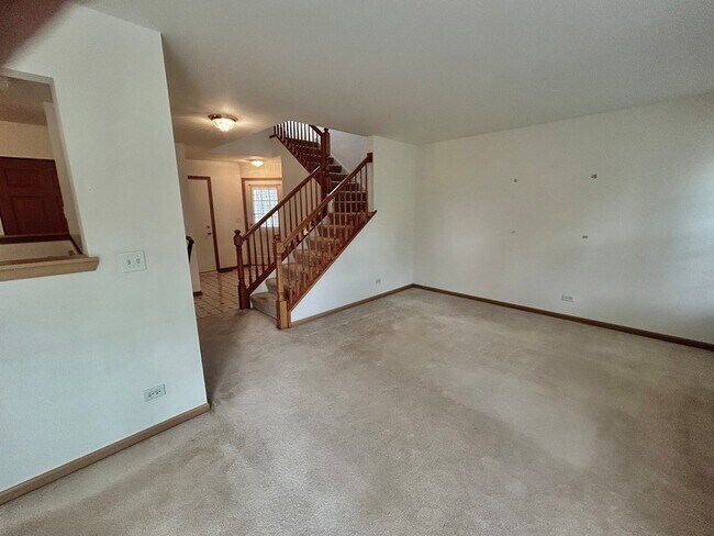 Building Photo - 2482 Stoughton Cir