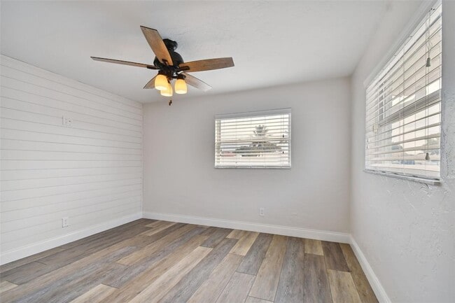 Building Photo - 4328 40th St S