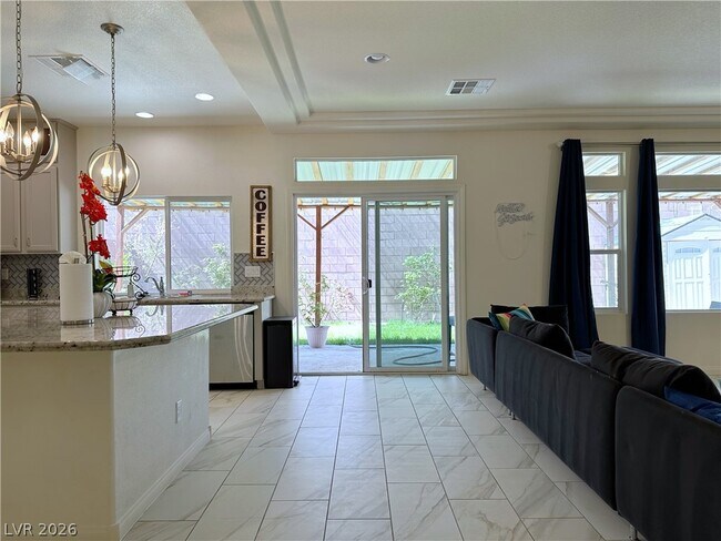Building Photo - 8573 Silver Coast St