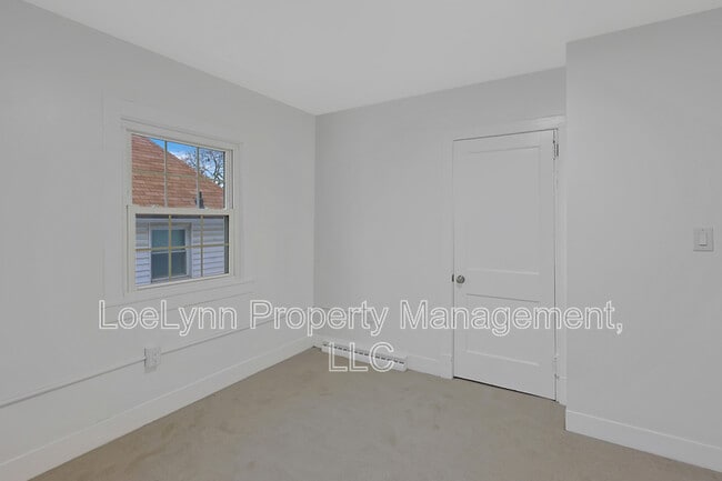 Building Photo - 822 Greene St