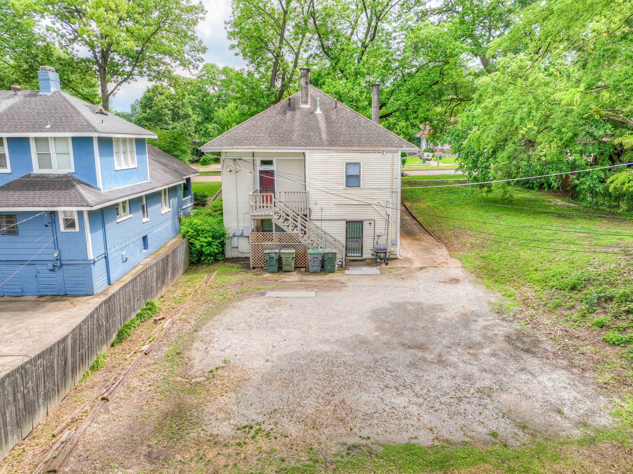 Building Photo - 1524 N Parkway