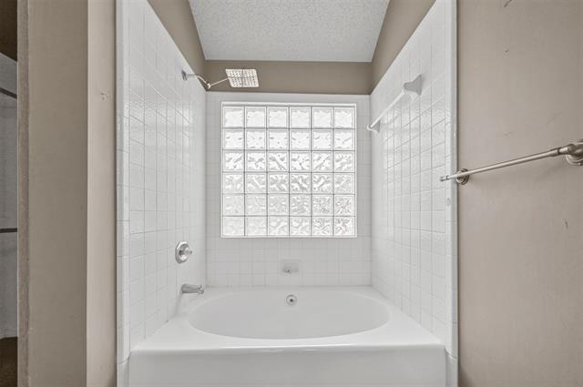 Building Photo - 10116 Long Rifle Dr