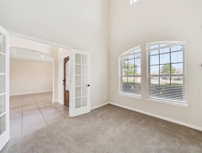 Building Photo - 4919 Blackwater Ln