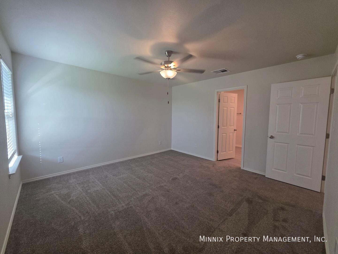 Building Photo - 1324 Hogback Wy