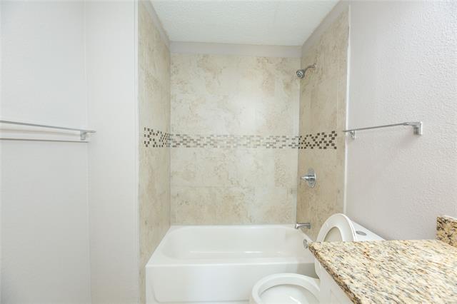 Building Photo - 6718 Scarlet Dr