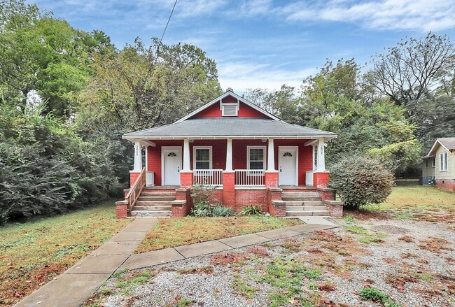 Primary Photo - Rent Special on Affordable Duplex in Ender...