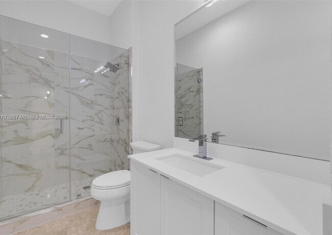 Building Photo - 17910 SW 80th Ave