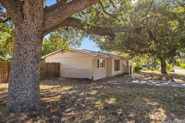 Building Photo - 107 Sabyan Dr