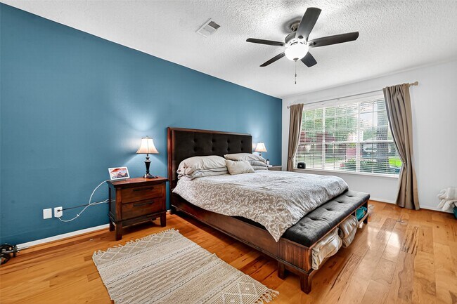 Building Photo - 19018 Ridge Hill Ct