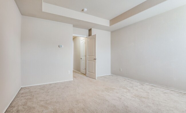 Building Photo - 322 Tribute Dr