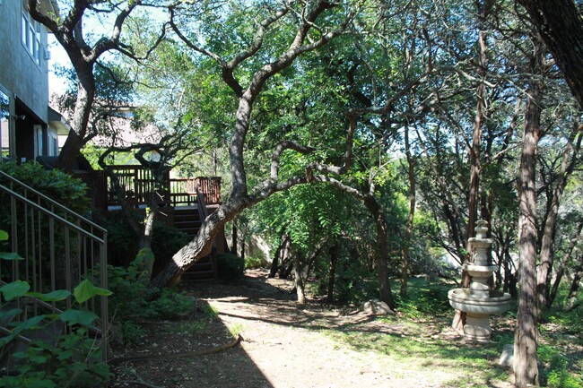 Building Photo - 2922 Ivory Creek