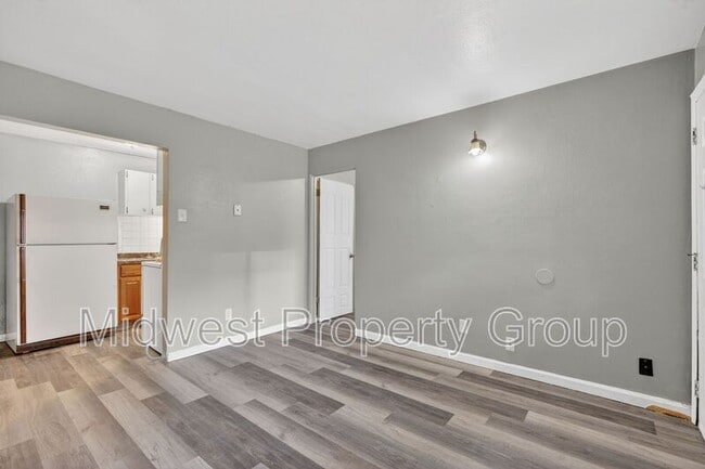 Building Photo - 3710 Geraldine Ave