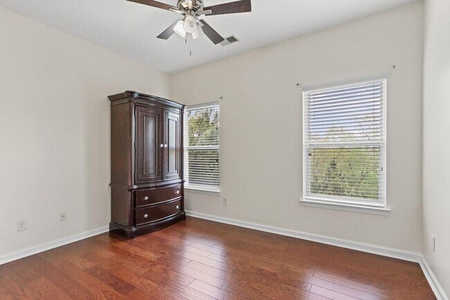 Building Photo - 1555 Buckskin Trail