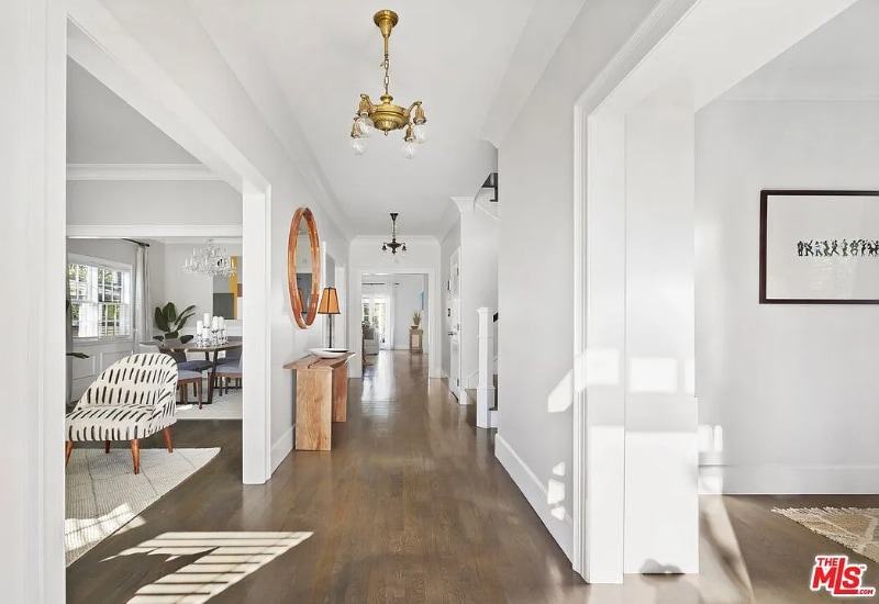 Building Photo - 11217 Kling St