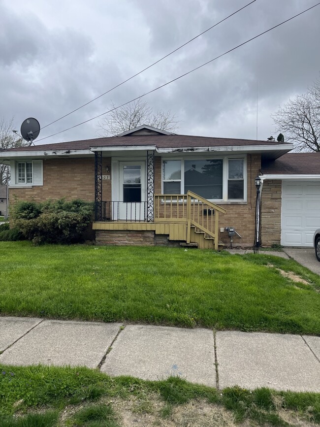 Building Photo - 1603 Durand St