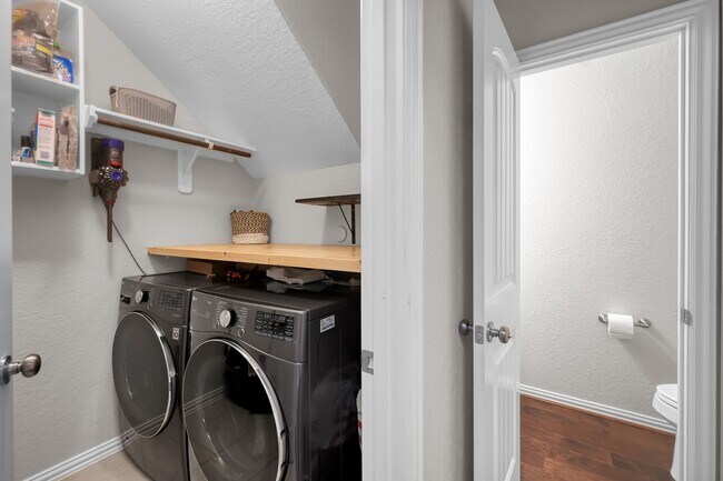 Building Photo - 339 Capriccio Ln