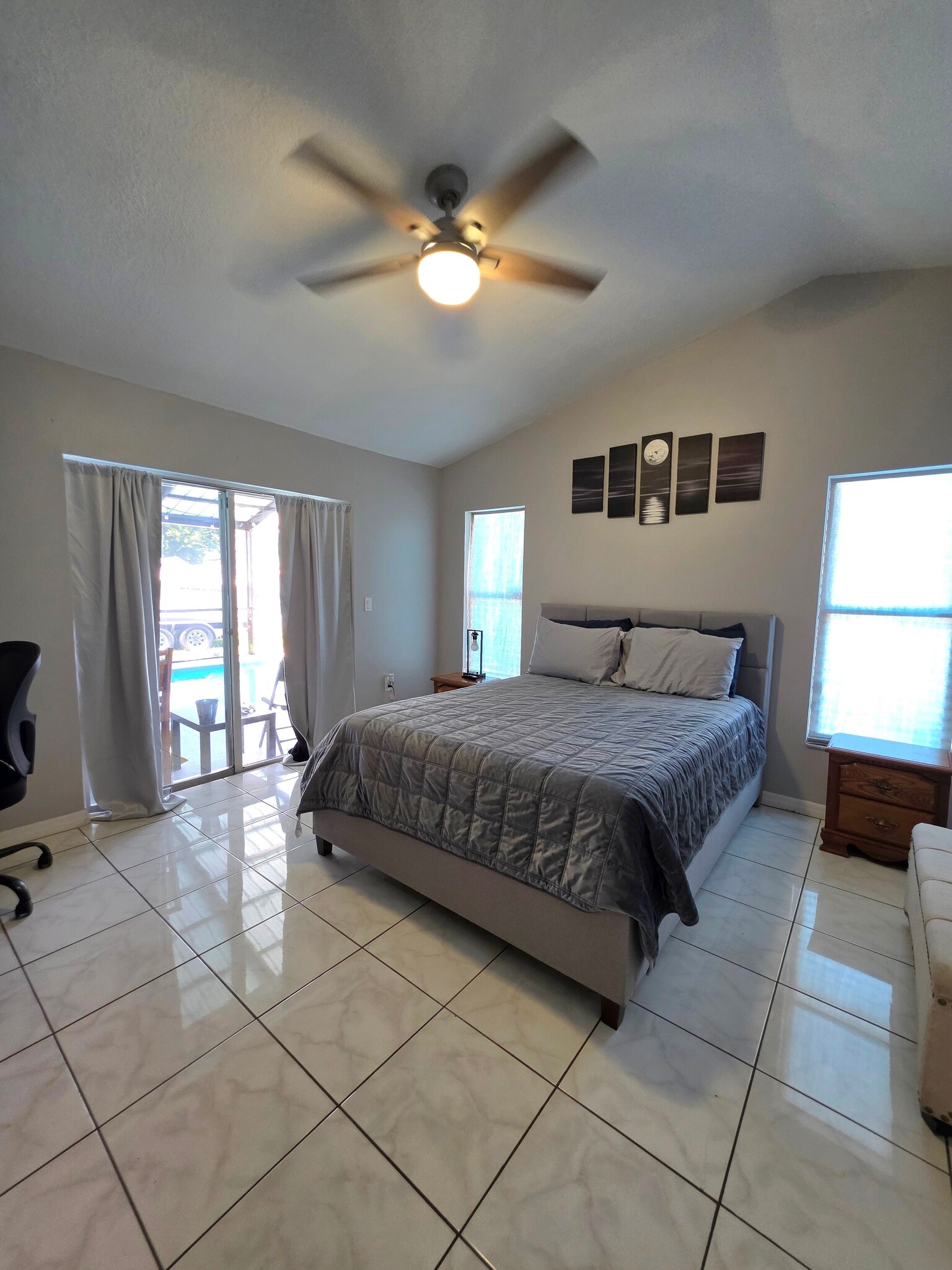 Building Photo - 763 Country Woods Cir