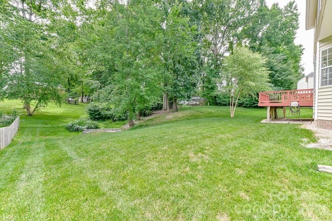 Building Photo - 10415 Blackstock Rd