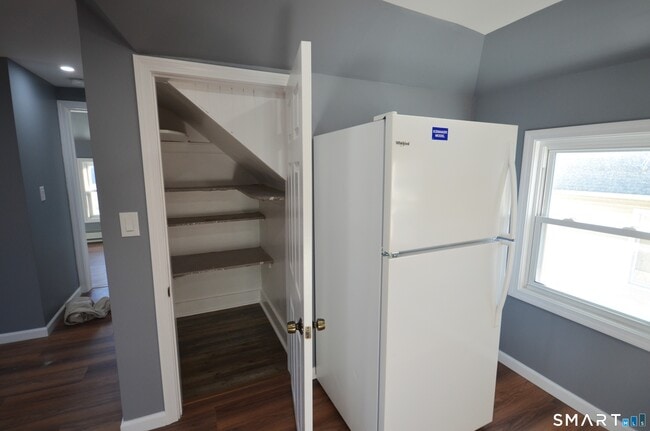 Building Photo - 70 Westfield Ave