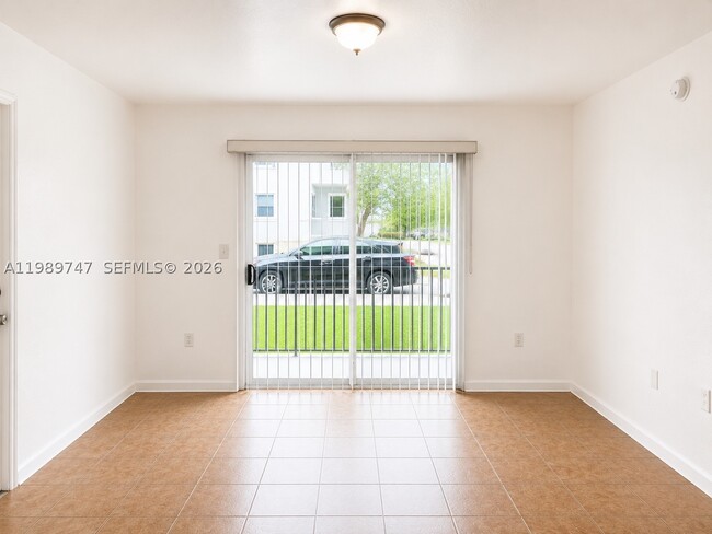 Building Photo - 15470 SW 284th St