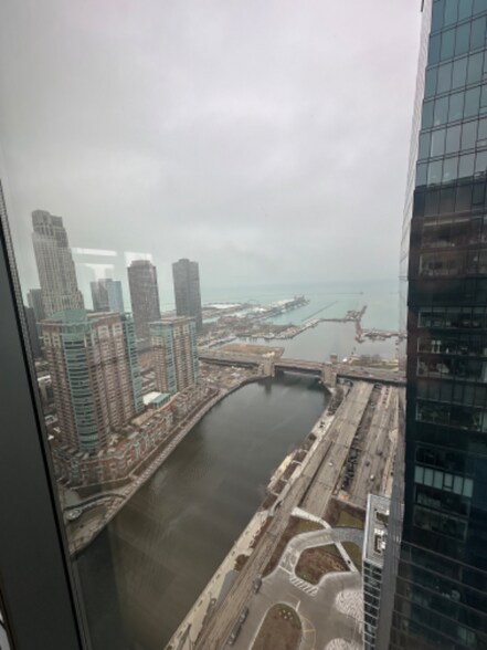 Building Photo - 335 E Wacker Dr