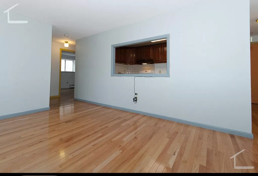 Building Photo - 121 Tremont St