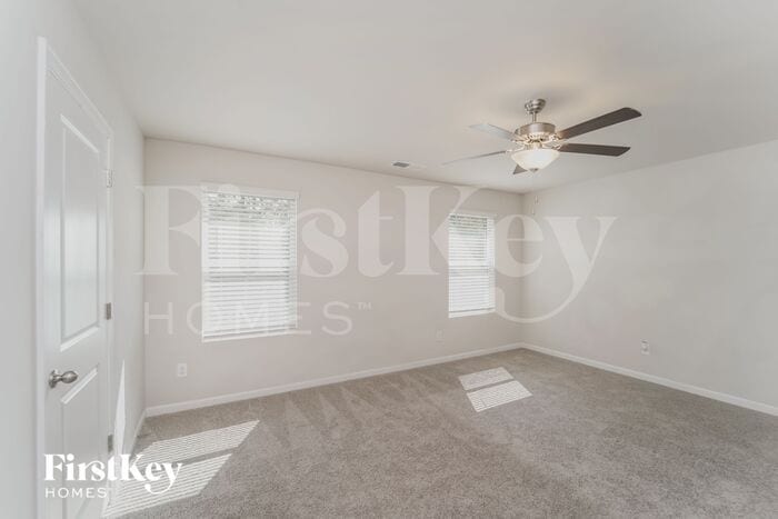 Building Photo - 2094 Cypress Village Dr NW