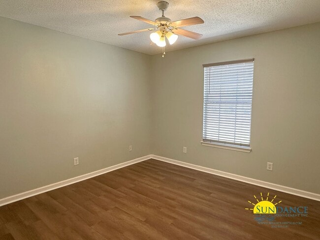 Building Photo - Charming 3-Bed Home in Milton’s Plantation Woods – Prime Location Near I-10 & Shopping