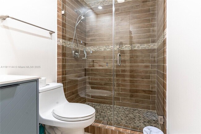 Building Photo - 6931 SW 154th Ct
