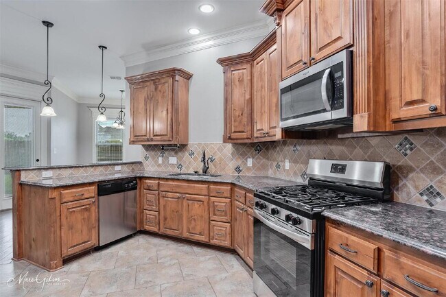 Building Photo - 431 Tupelo Dr