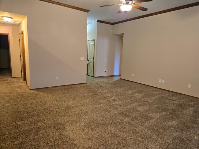 Building Photo - 221 SW 148th St