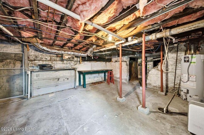 Building Photo - 925 Ellison Ave