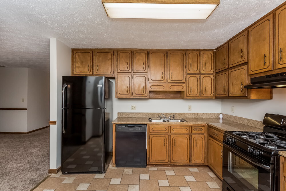 Building Photo - 295 Summertown Dr