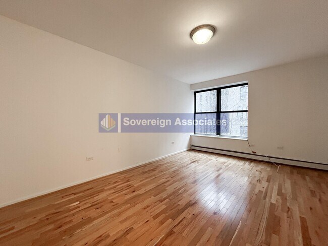 Building Photo - 617 W 143rd St