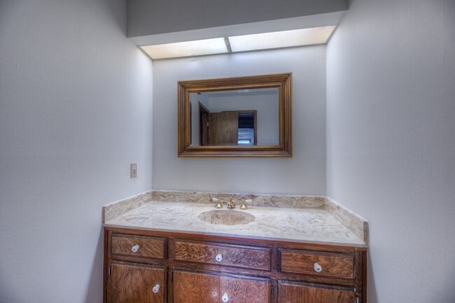 Building Photo - 24322 S Beulah Cove